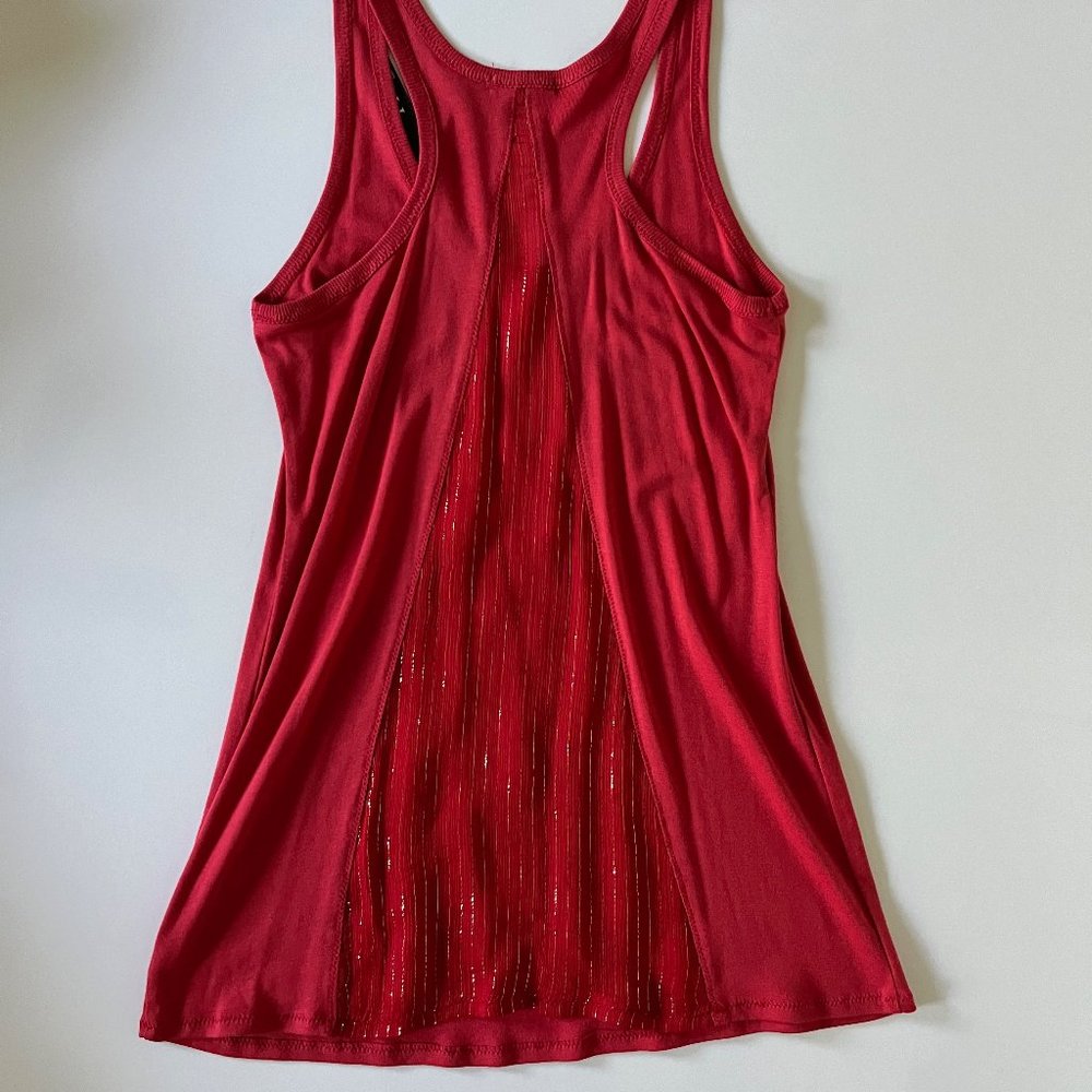 linQ Red/Coral Tank Top with Gold Design in Back (NWT), Size Small